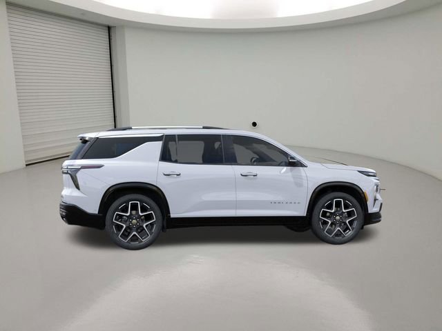 New 2026 Chevrolet Traverse High Country w/ LPO, Floor Liner Package image 5