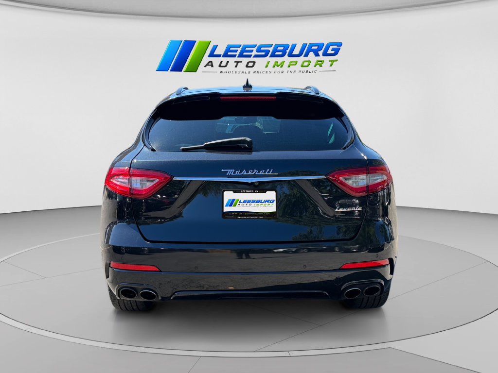 Used 2017 Maserati Levante w/ Sport Package AWD/4WD image 4