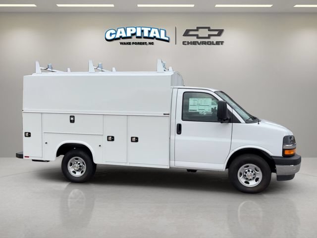 New 2025 Chevrolet Express 3500 w/ Power Convenience Package RWD image 6