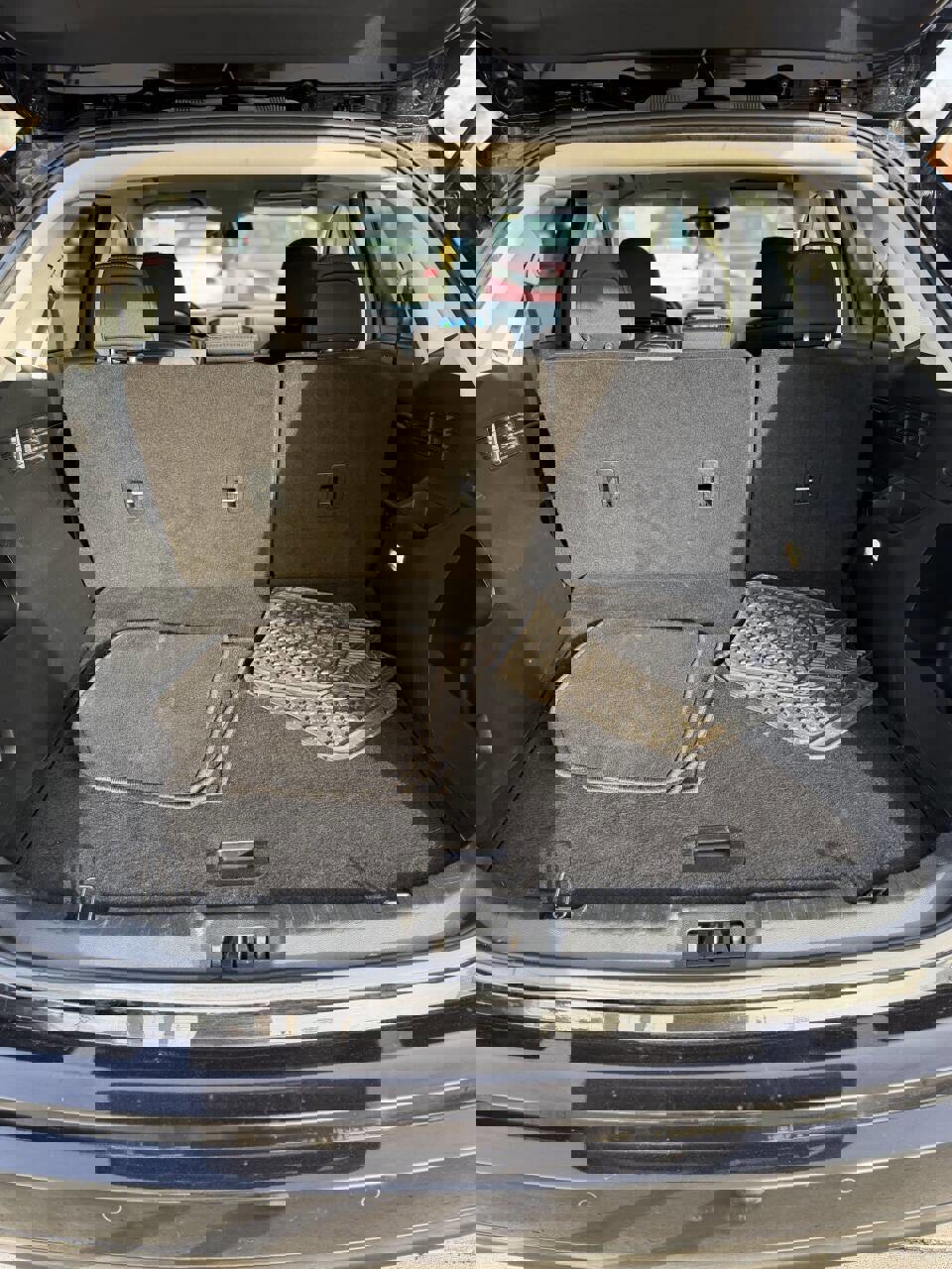 Used 2022 Ford Edge SE w/ Black Appearance Package image 12