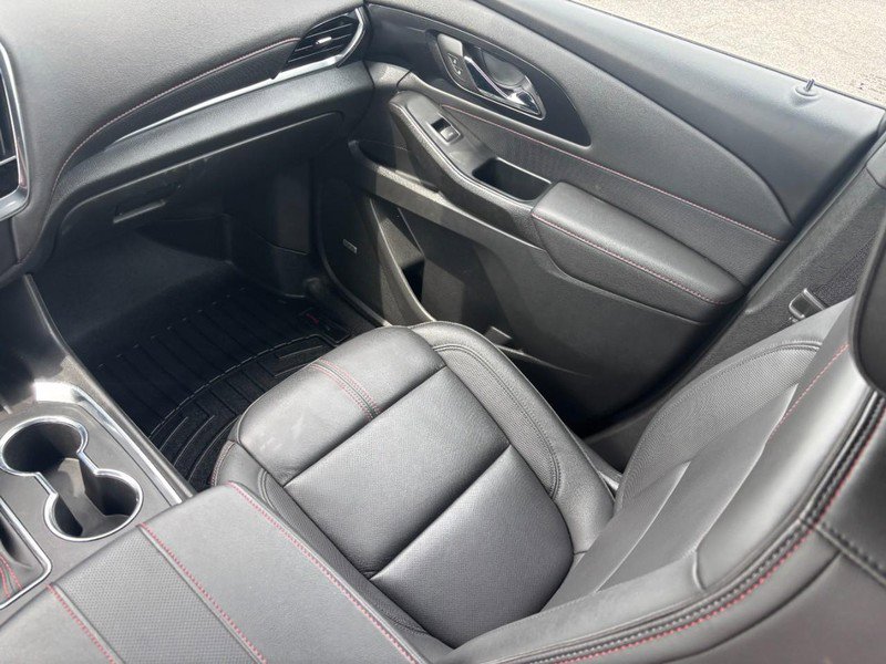 Certified 2023 Chevrolet Traverse RS FWD image 15