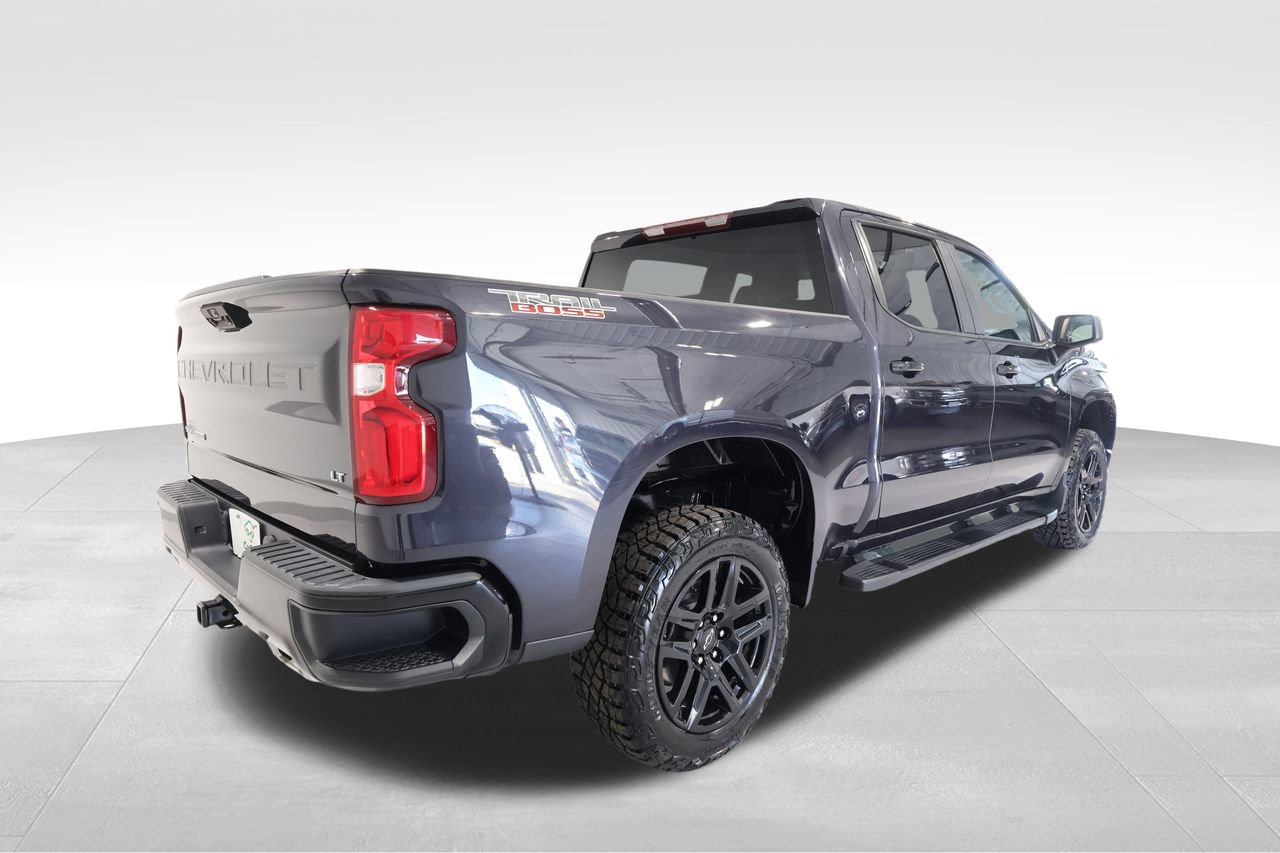 Certified 2023 Chevrolet Silverado 1500 LT Trail Boss w/ LPO, Dark Essentials Package AWD/4WD image 4