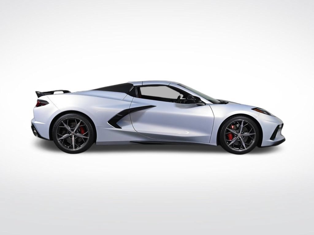 Used 2021 Chevrolet Corvette Stingray Preferred Conv w/ Z51 Performance Package RWD image 6