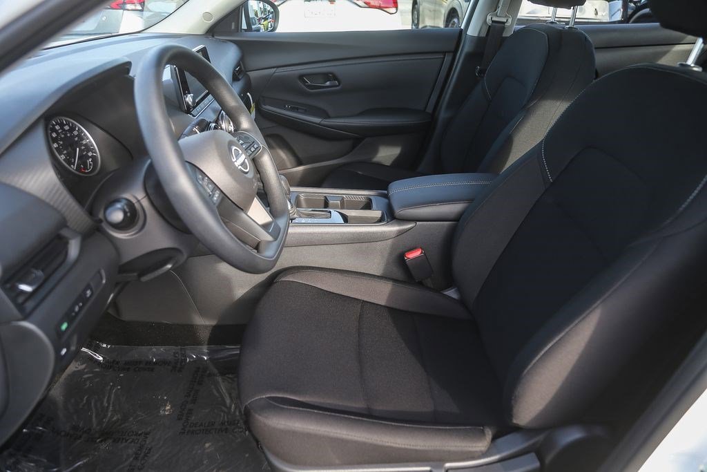 Certified 2025 Nissan Sentra S image 16