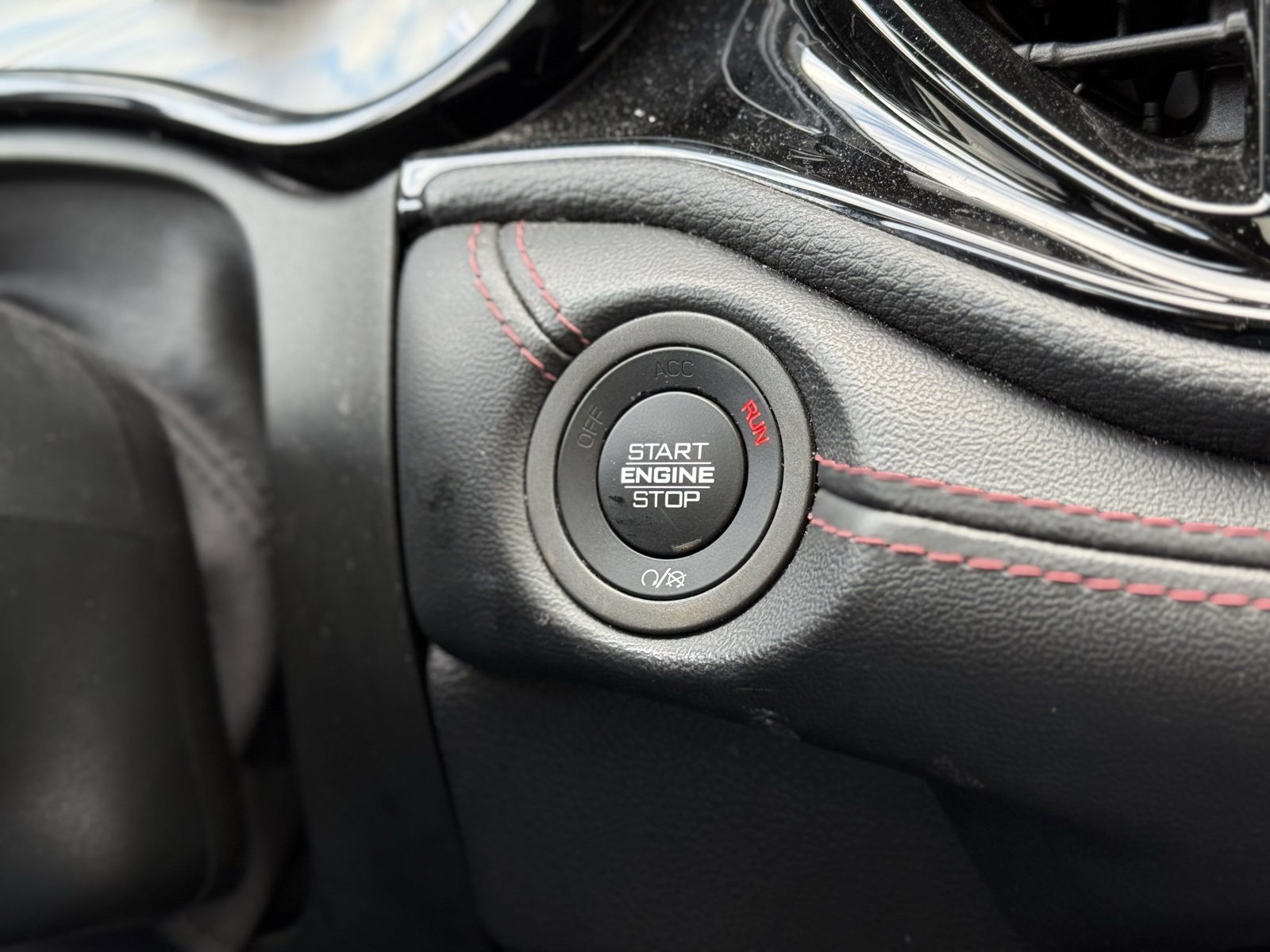 Used 2022 Dodge Durango R/T w/ Blacktop Package image 22