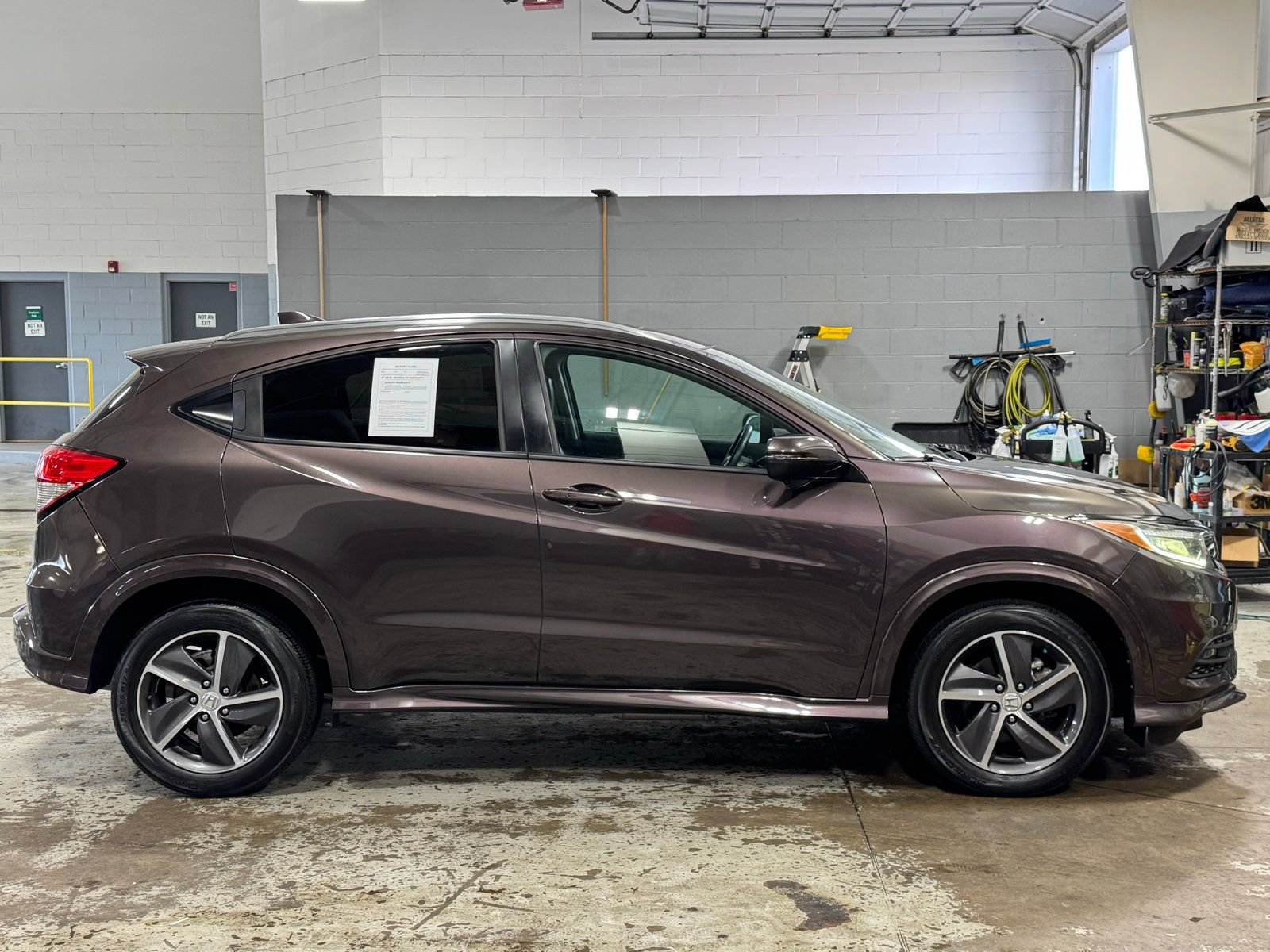 Used 2020 Honda HR-V Touring image 4