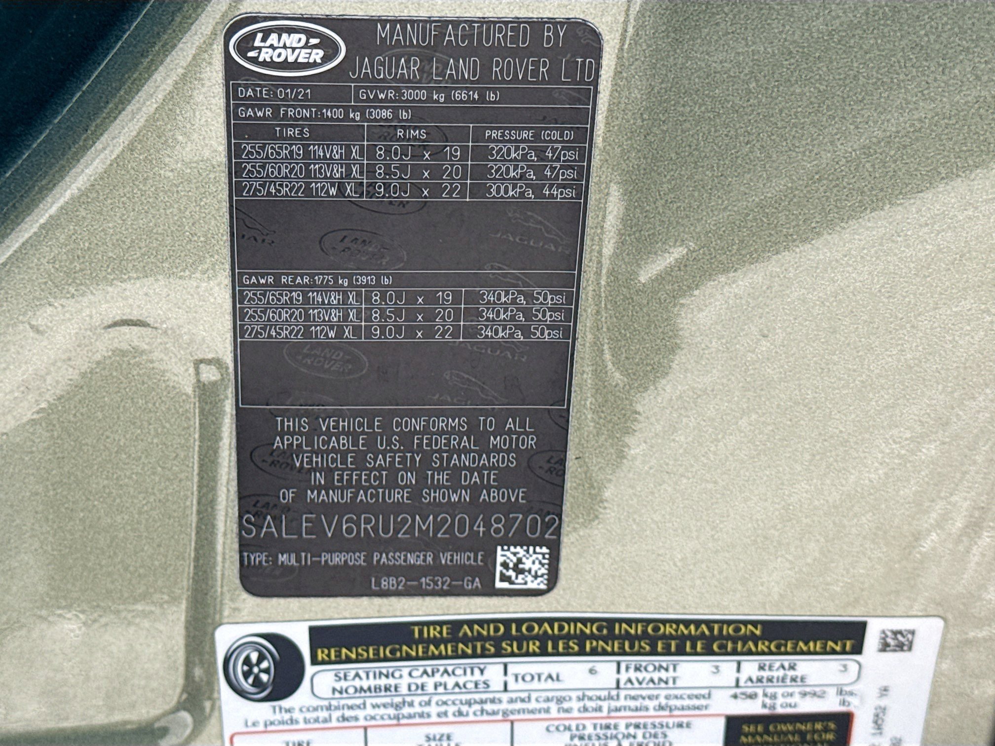 Used 2021 Land Rover Defender 90 First Edition image 45