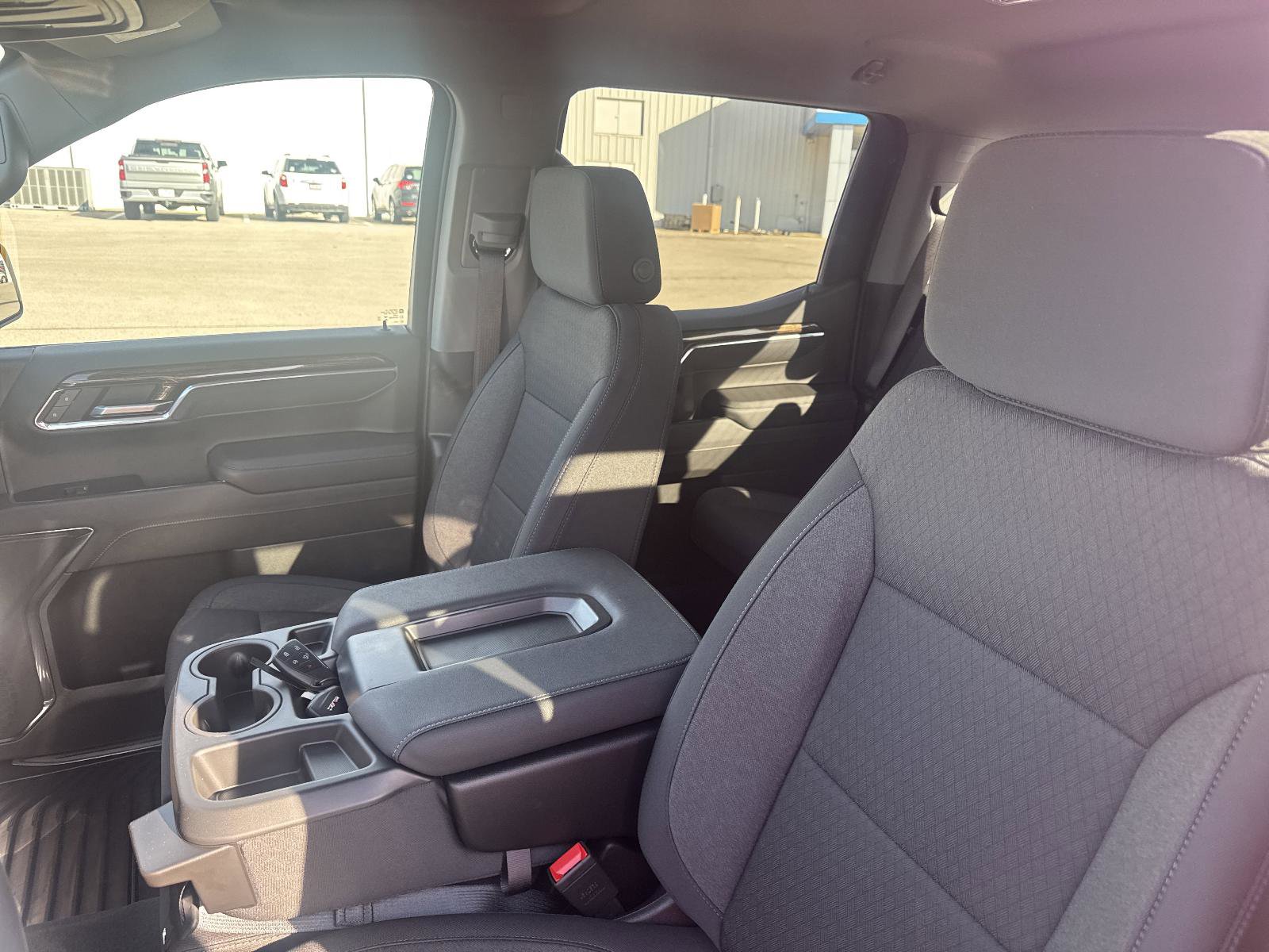 New 2026 GMC Sierra 1500 Elevation image 11