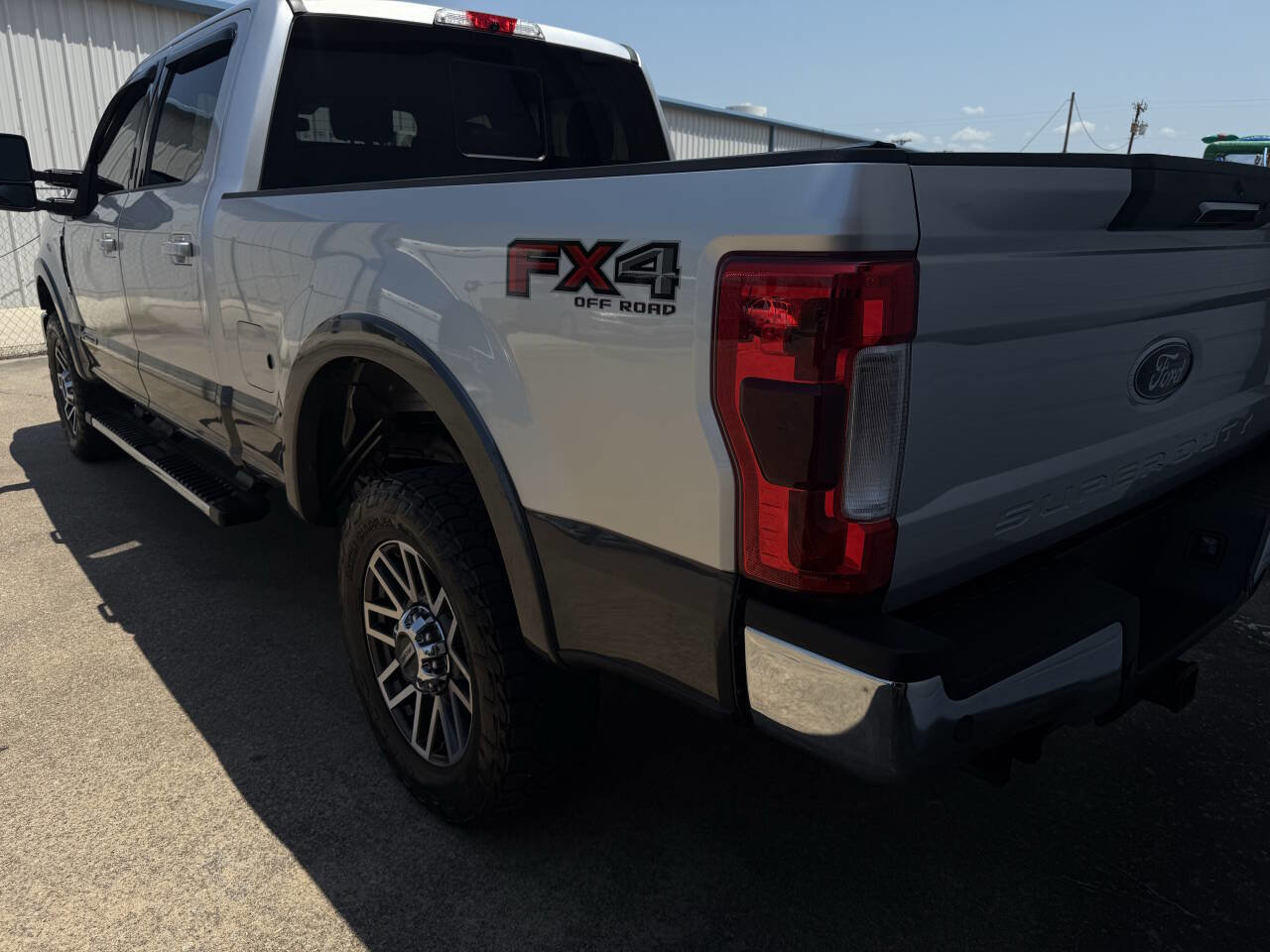 Used 2019 Ford F250 Lariat w/ Lariat Value Package image 14