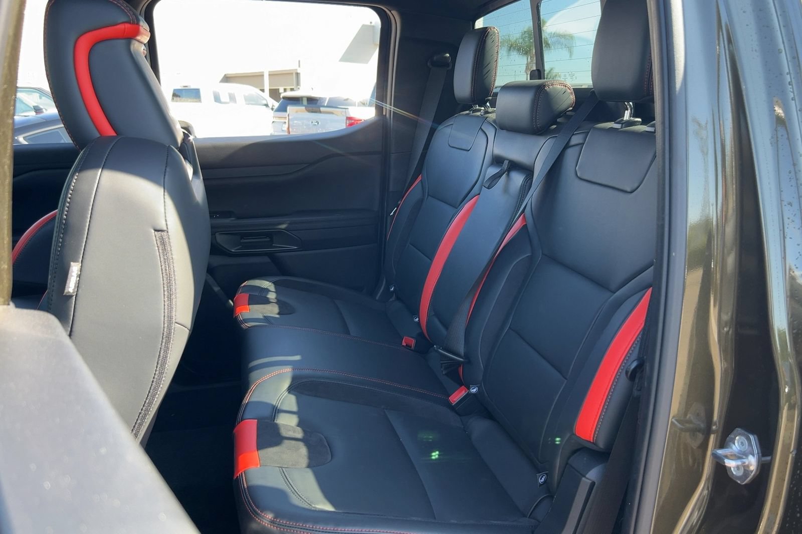 Used 2025 Ford Ranger Raptor AWD/4WD image 12