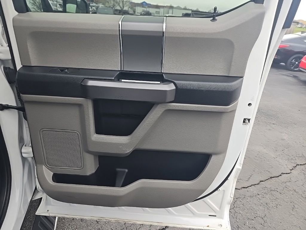 Used 2019 Ford F150 XLT w/ Equipment Group 302A Luxury image 27