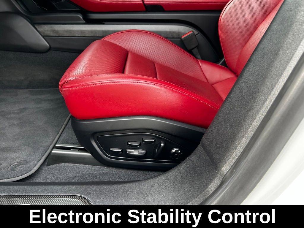 Used 2020 Porsche Taycan Turbo S image 10