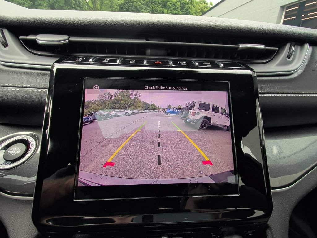 Used 2023 Jeep Grand Cherokee Altitude AWD/4WD image 22