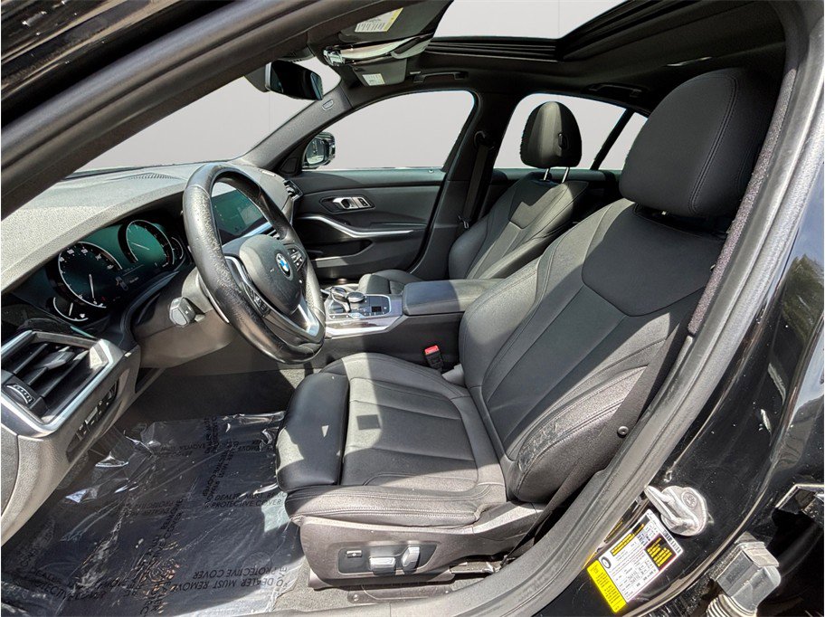 Used 2020 BMW 330i Sedan RWD image 2
