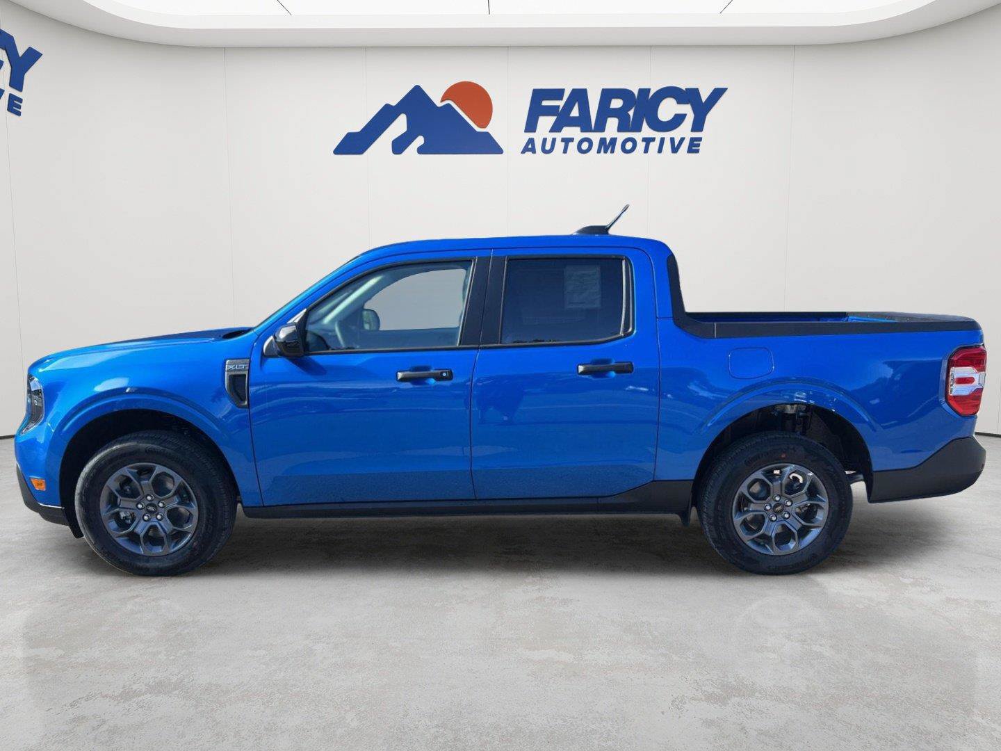 New 2026 Ford Maverick XLT w/ Equipment Group 301A AWD/4WD image 9