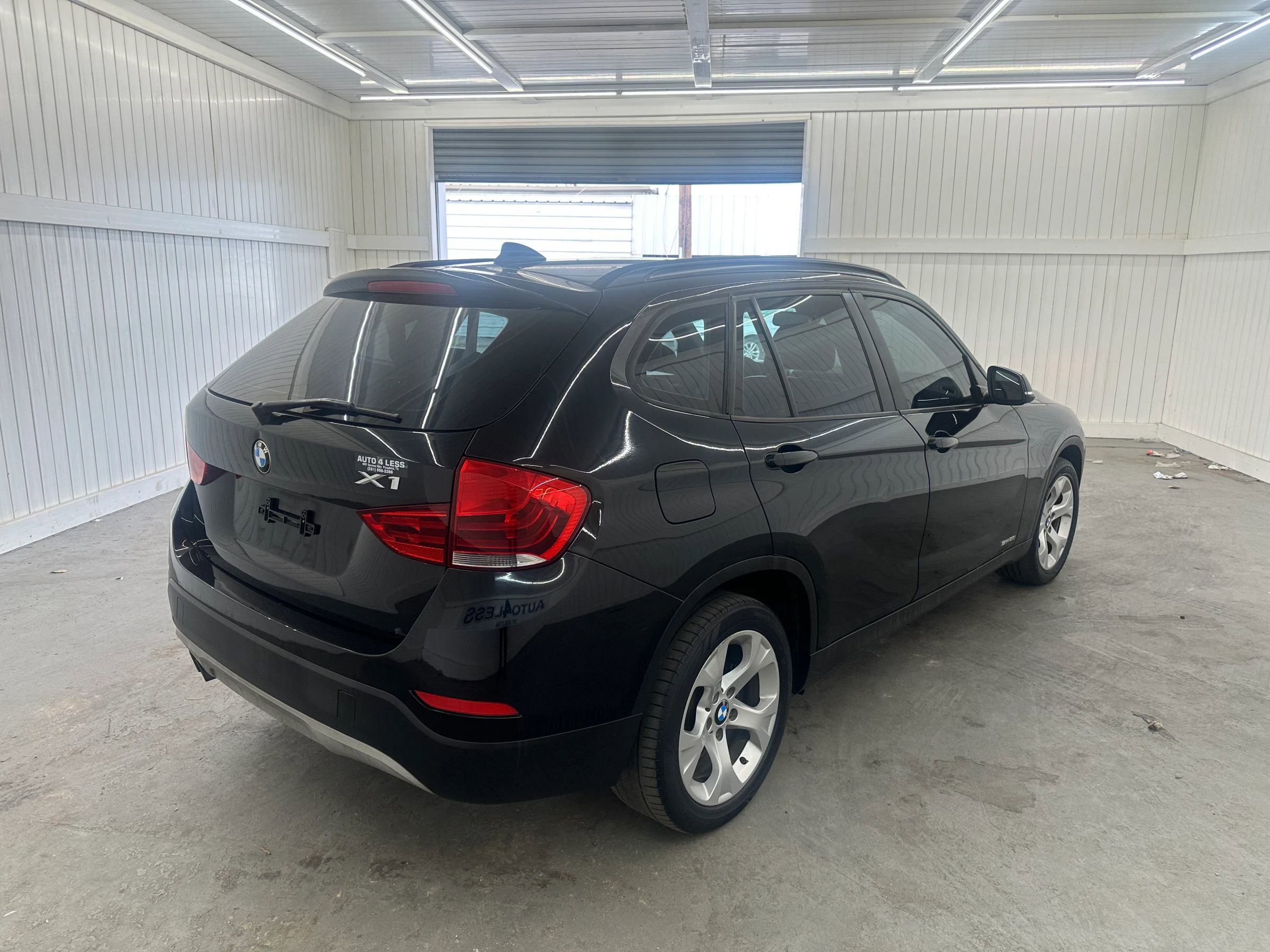 Used 2013 BMW X1 sDrive28i RWD image 5