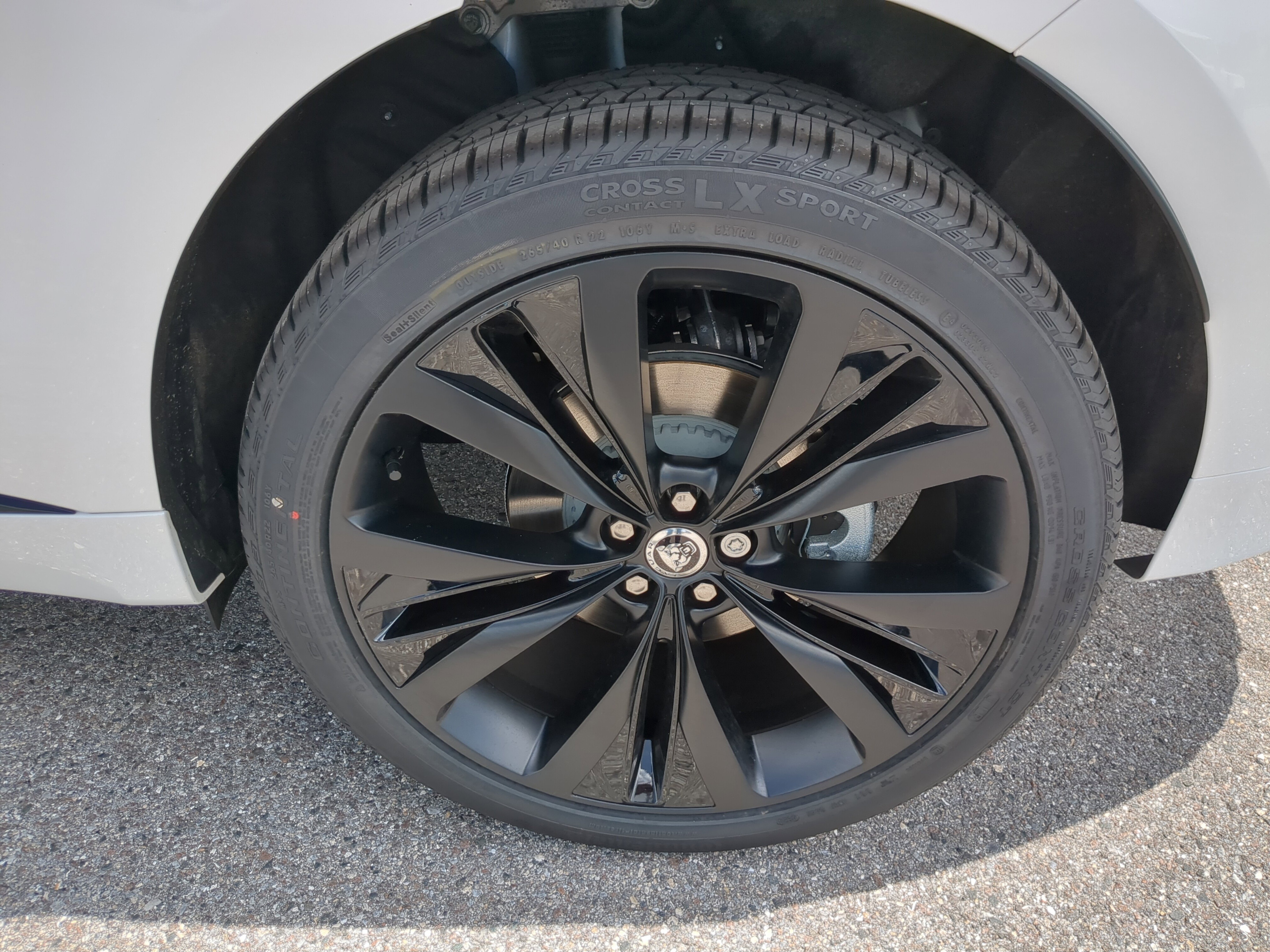 New 2026 Jaguar F-PACE R-Dynamic S image 35