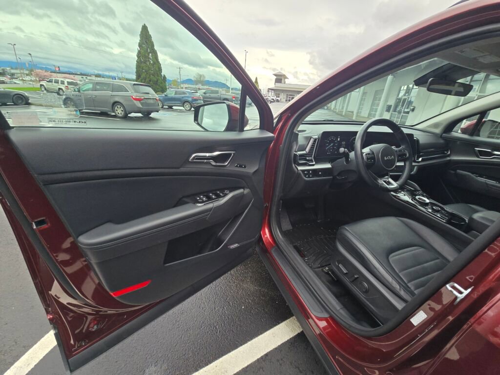 Used 2023 Kia Sportage SX Prestige image 16