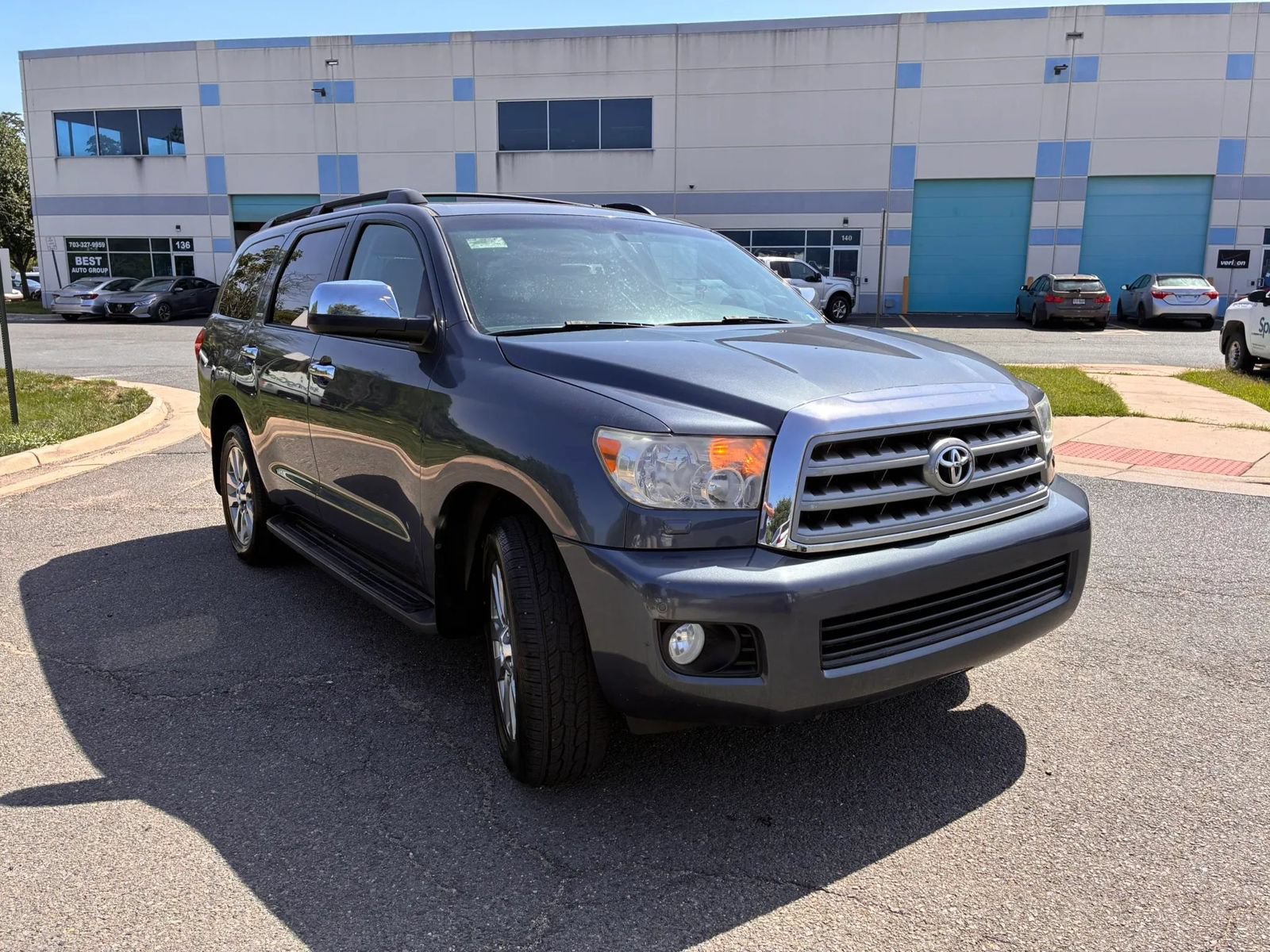 Used 2010 Toyota Sequoia Limited AWD/4WD image 8