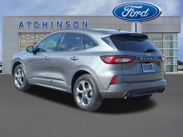 Used 2023 Ford Escape ST-Line w/ Tech Pack #1 AWD/4WD image 8
