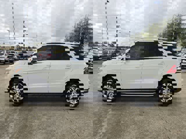 Used 2013 Mercedes-Benz ML 350 2WD image 3