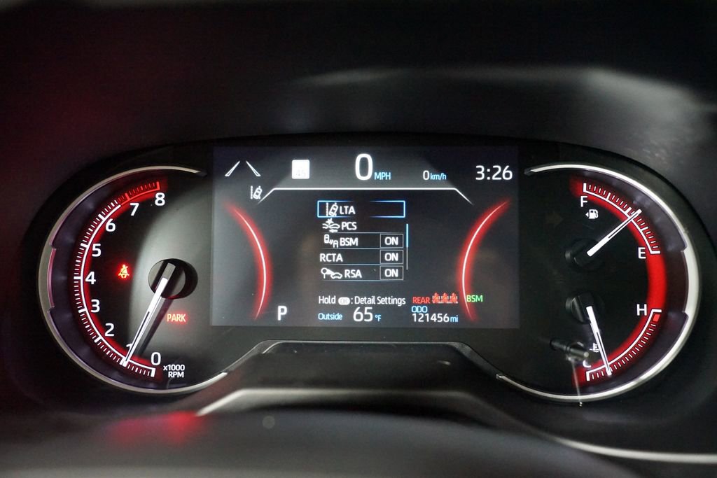 Used 2023 Toyota RAV4 XLE Premium FWD image 15