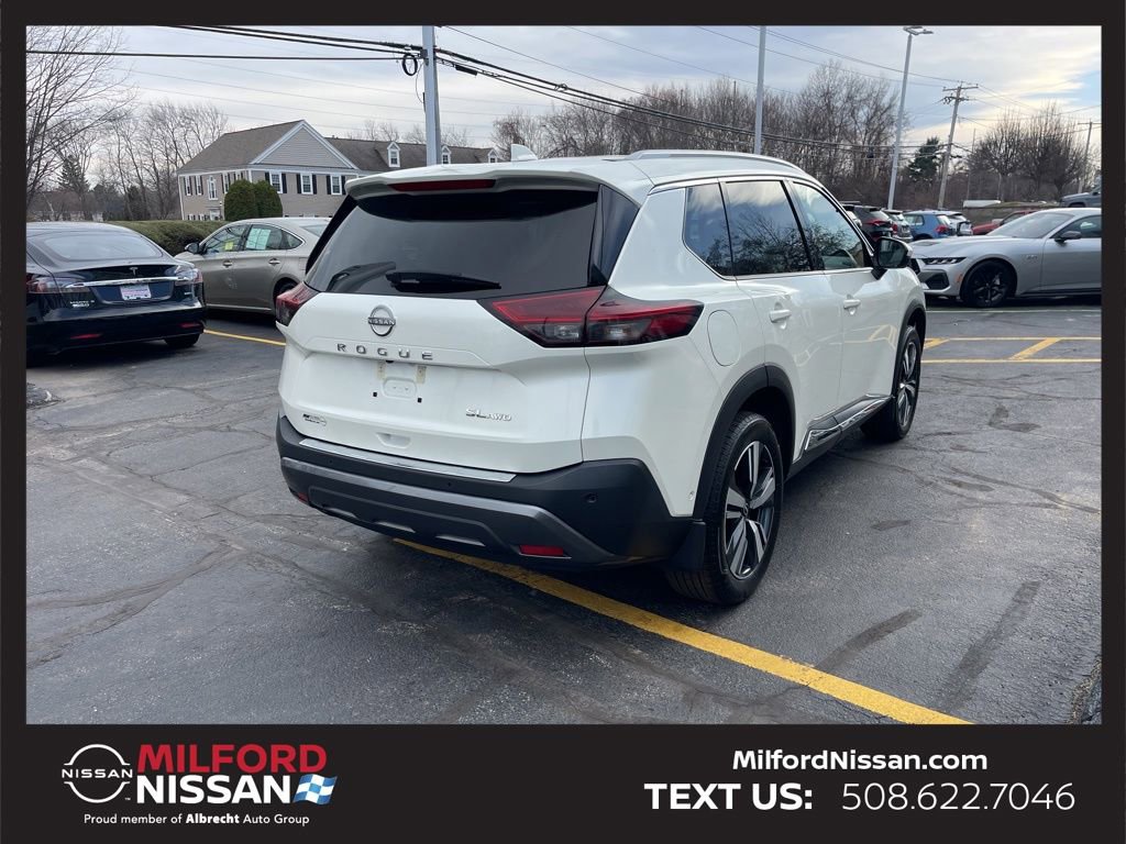 Certified 2023 Nissan Rogue SL w/ SL Premium Package image 5