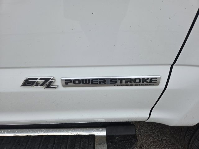Certified 2022 Ford F250 Lariat w/ Chrome Package image 4