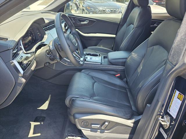Used 2023 Audi Q8 Prestige AWD/4WD image 2