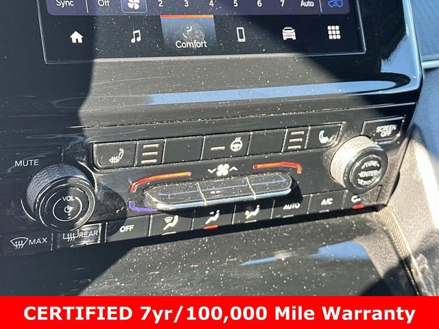 Certified 2023 Jeep Grand Cherokee Altitude image 21