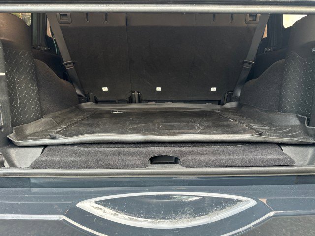 Used 2018 Jeep Wrangler Unlimited Sahara w/ Connectivity Group image 16