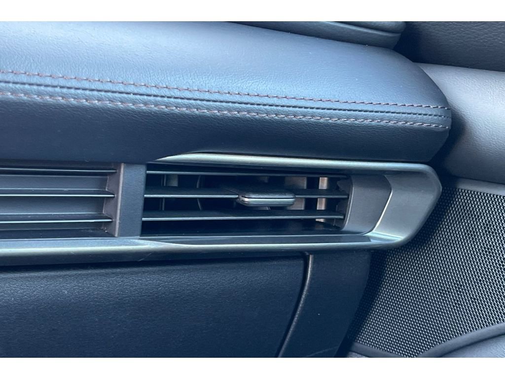 Certified 2022 MAZDA MAZDA3 s image 29