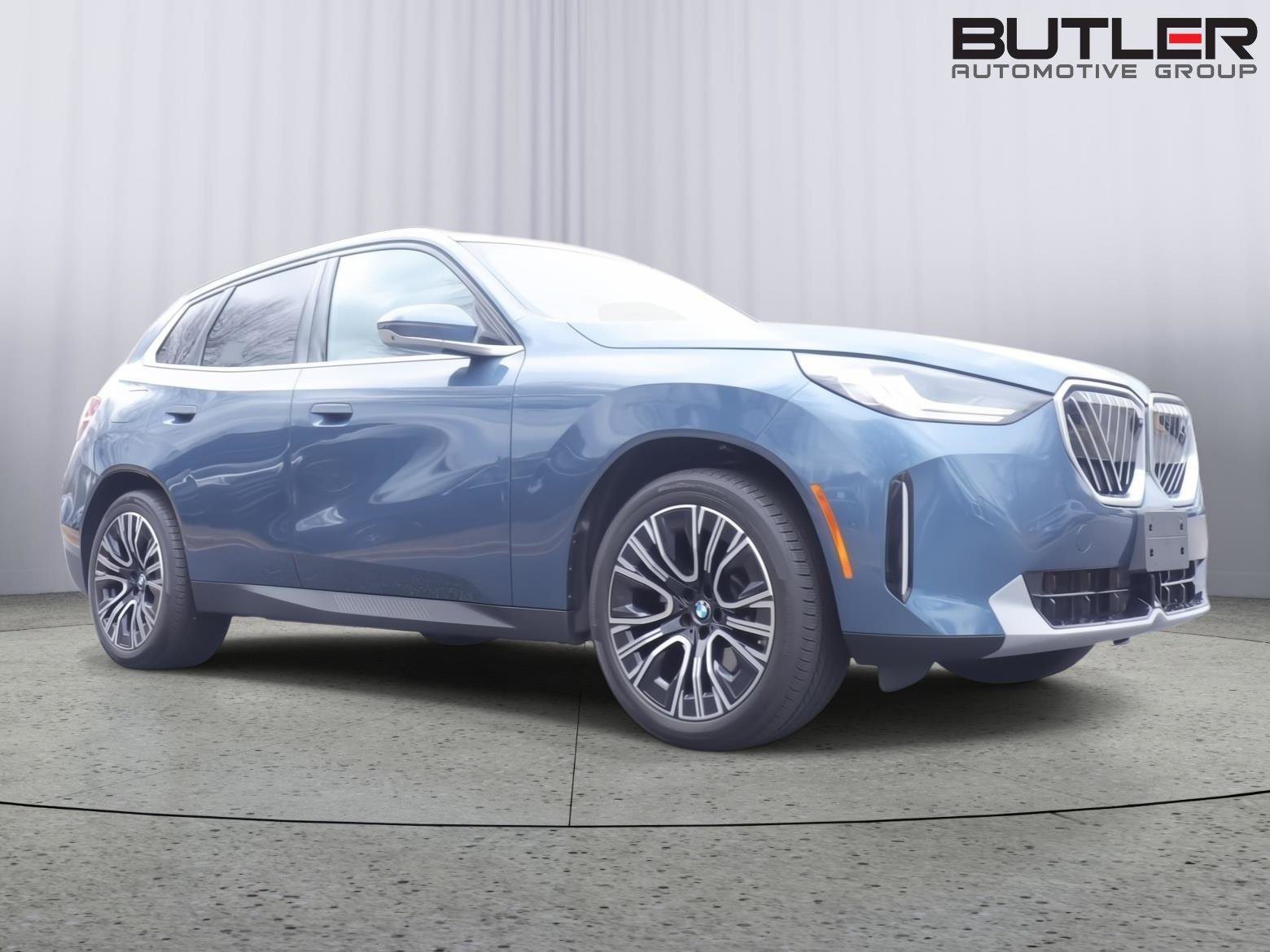 Used 2025 BMW X3 xDrive30i w/ Premium Package image 9