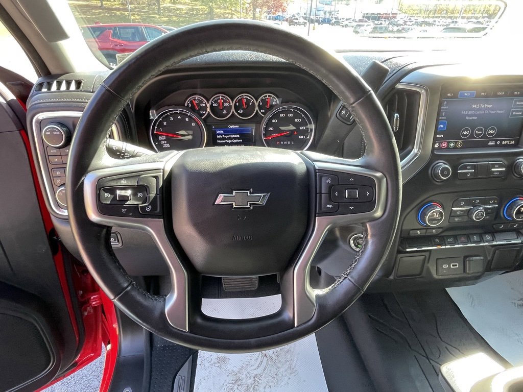 Certified 2020 Chevrolet Silverado 1500 RST image 33