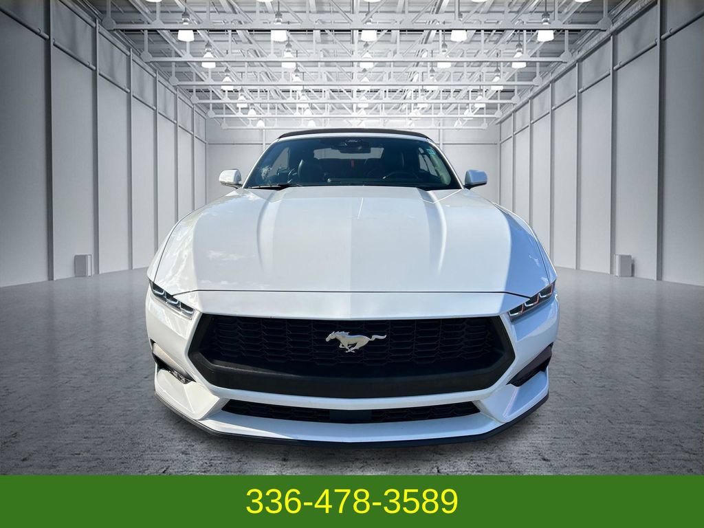 Used 2025 Ford Mustang Premium RWD image 8