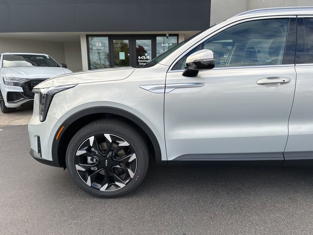 New 2026 Kia Sorento EX image 11