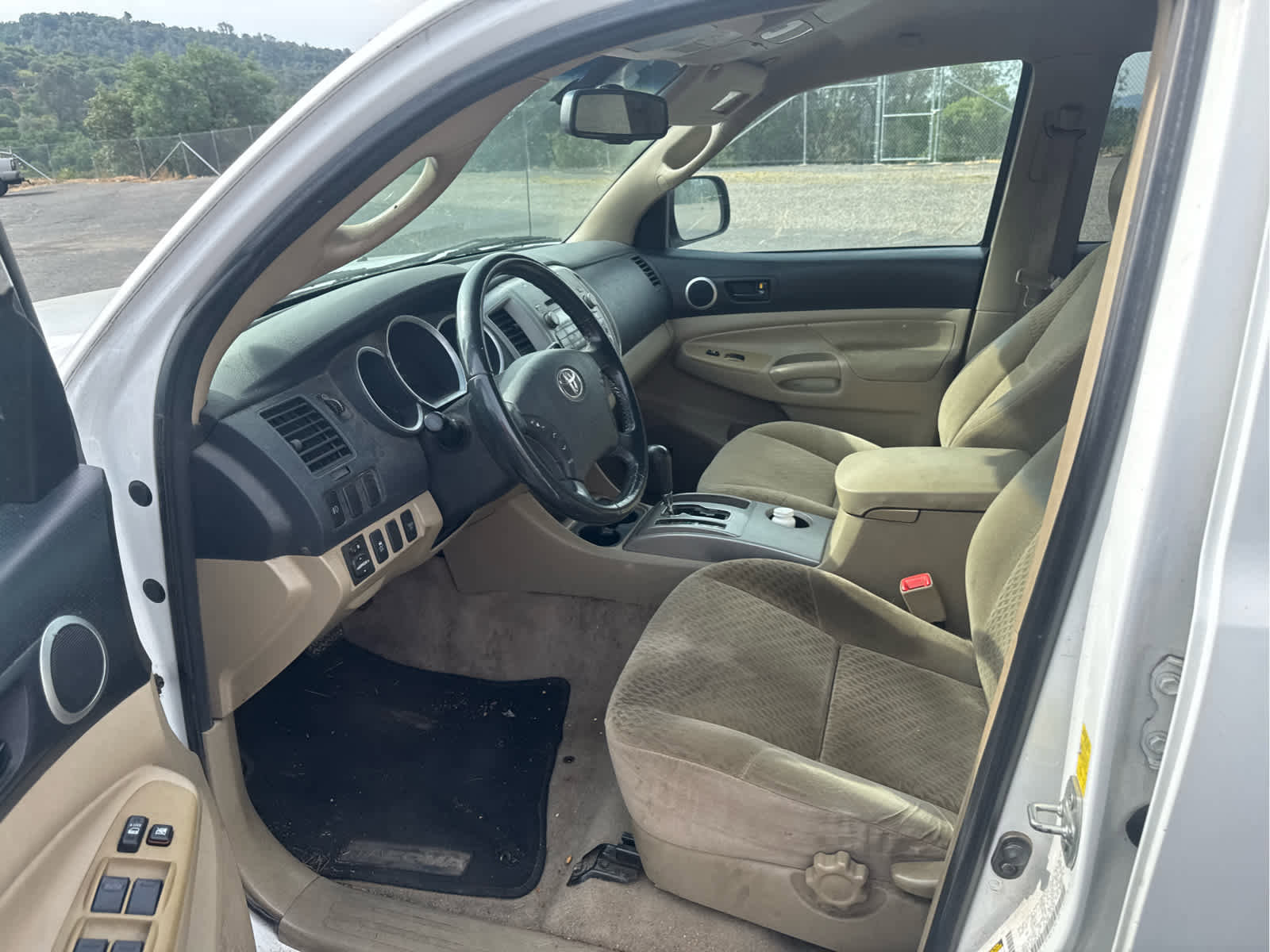 Used 2010 Toyota Tacoma 4x4 Double Cab image 11