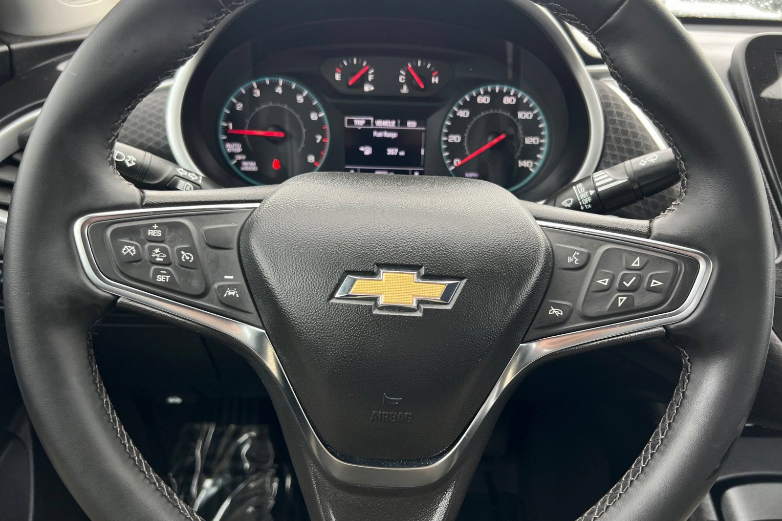 Used 2024 Chevrolet Malibu RS FWD image 24
