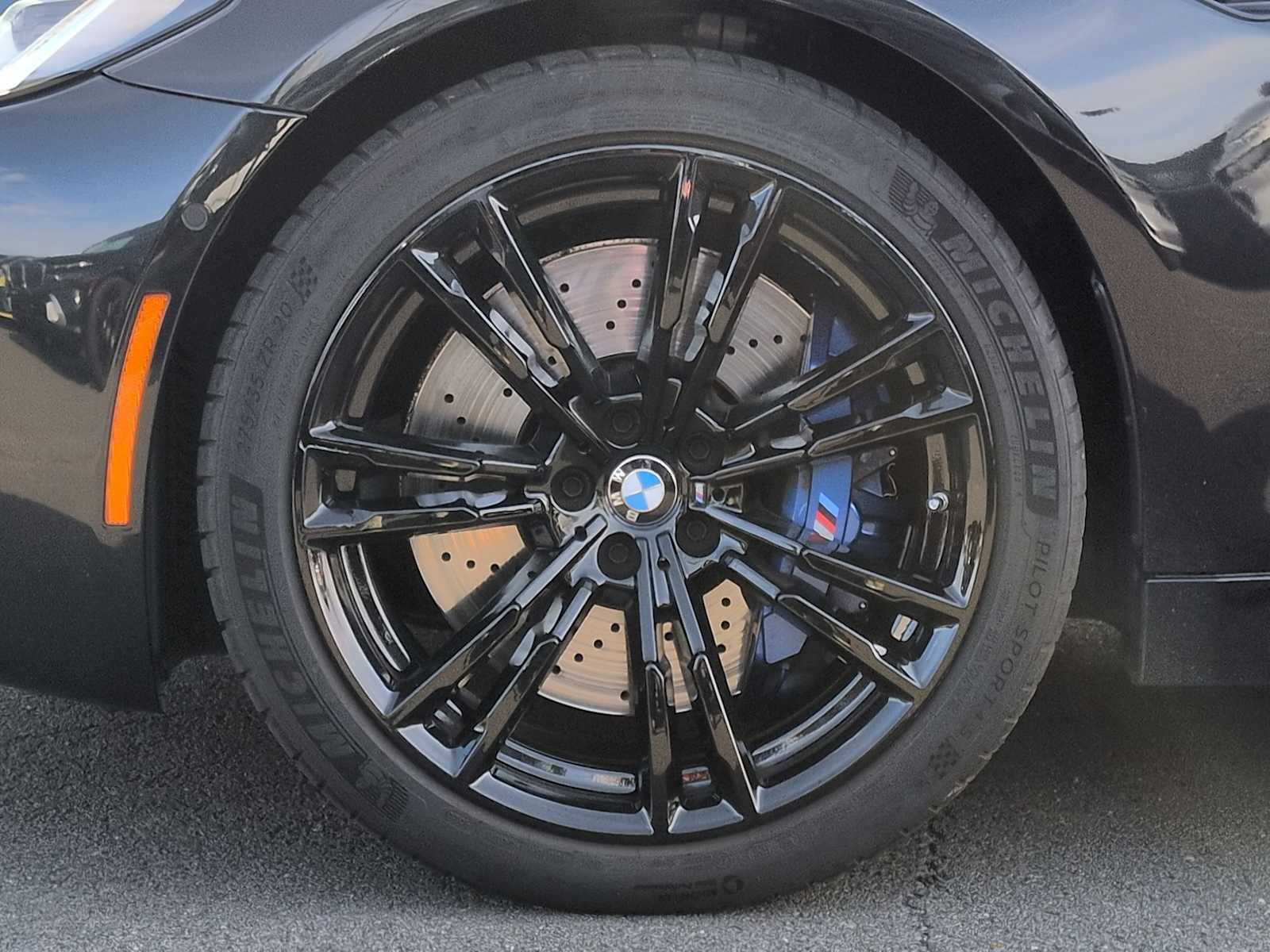 Used 2023 BMW M5 w/ Executive Package image 14