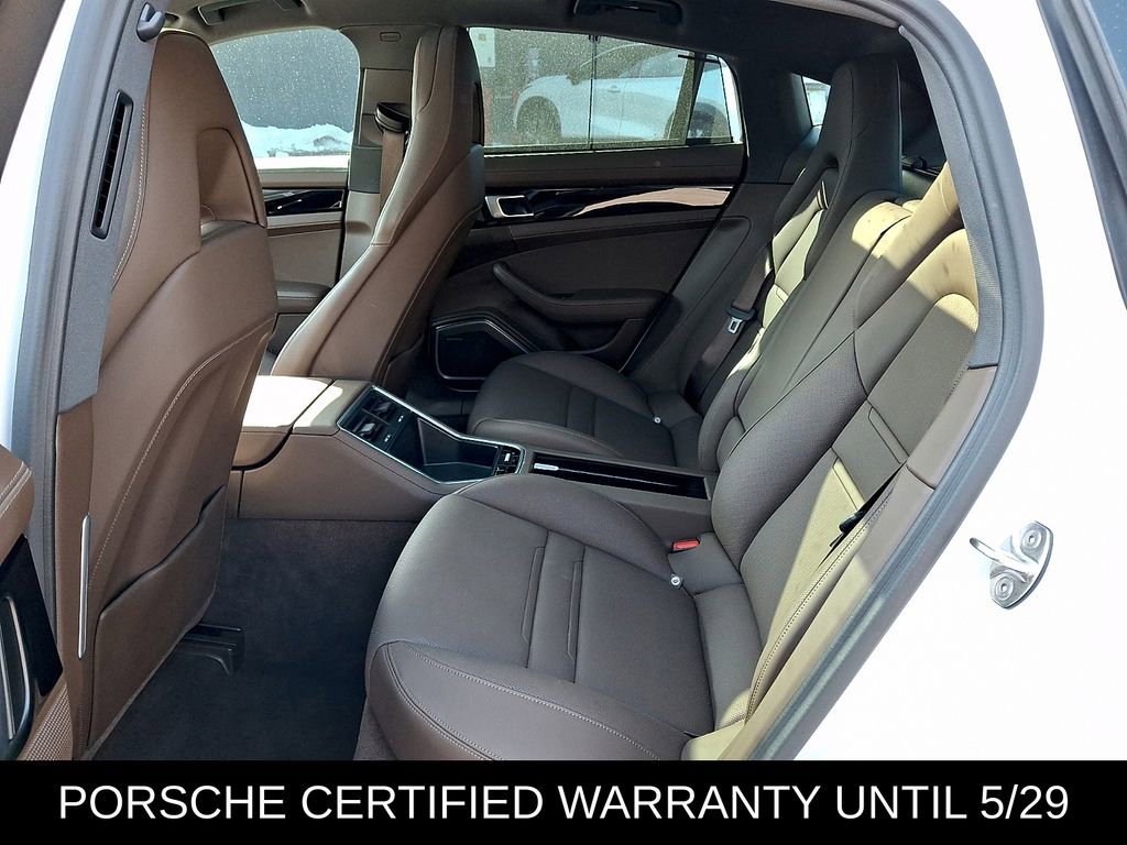Used 2023 Porsche Panamera 4 image 10