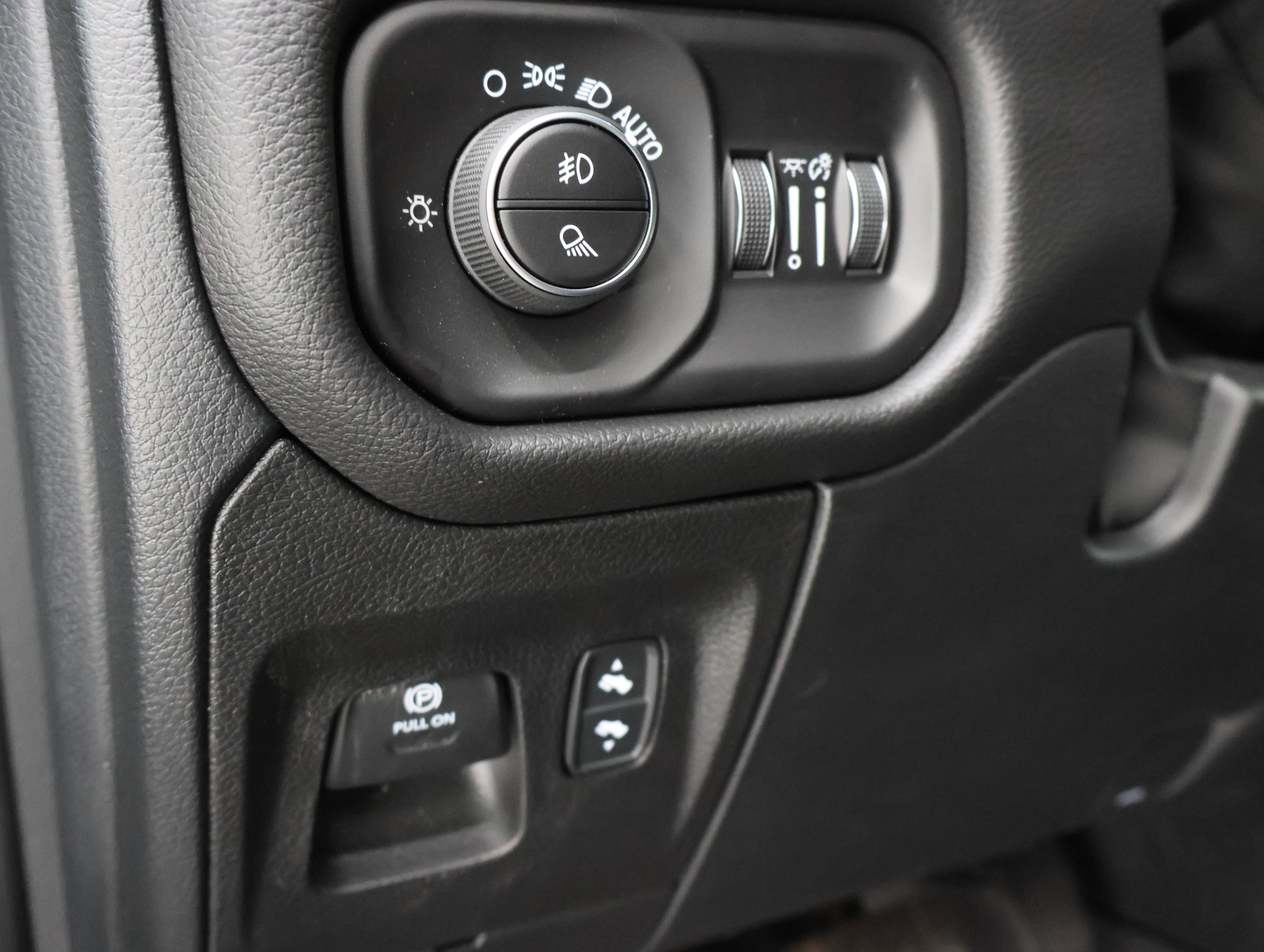 Used 2026 RAM 1500 Rebel w/ Advanced Safety Group II AWD/4WD image 50