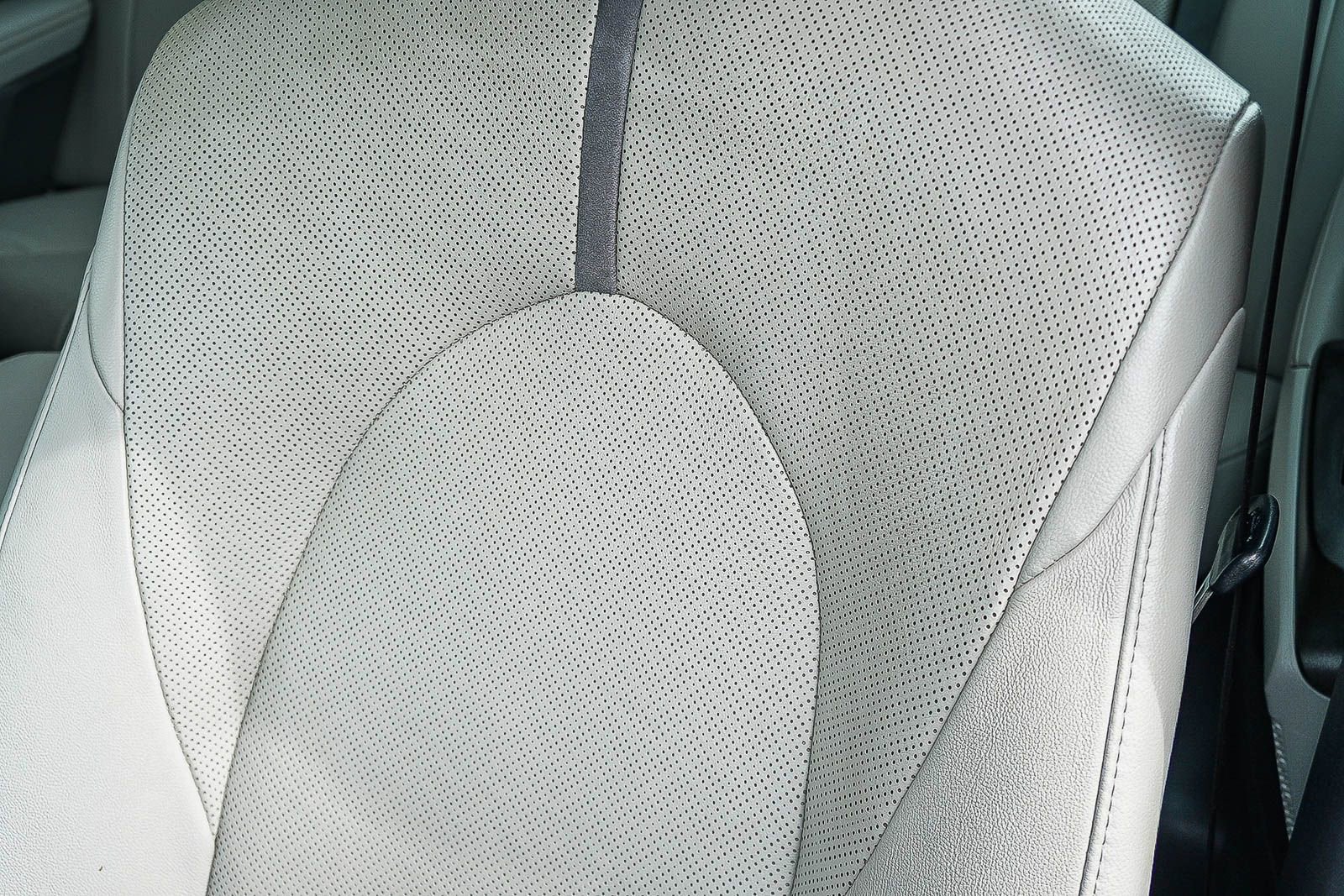 Certified 2024 Toyota Camry XLE w/ Navigation Package image 33