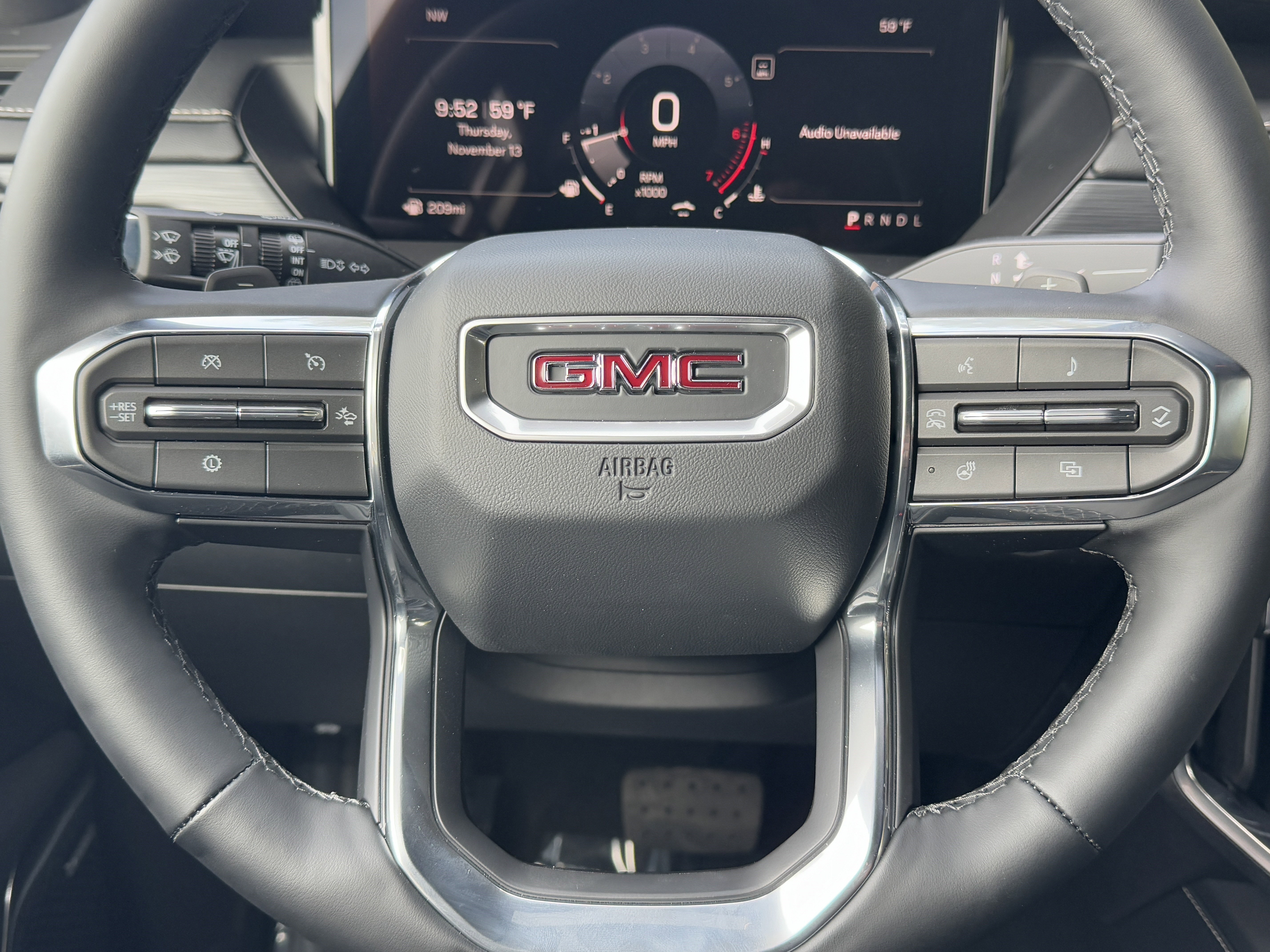 New 2026 GMC Acadia Elevation image 42