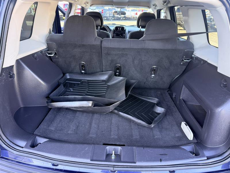Used 2014 Jeep Patriot Sport FWD image 14