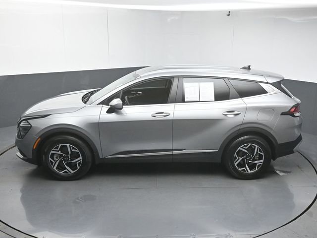 Used 2025 Kia Sportage LX FWD image 46