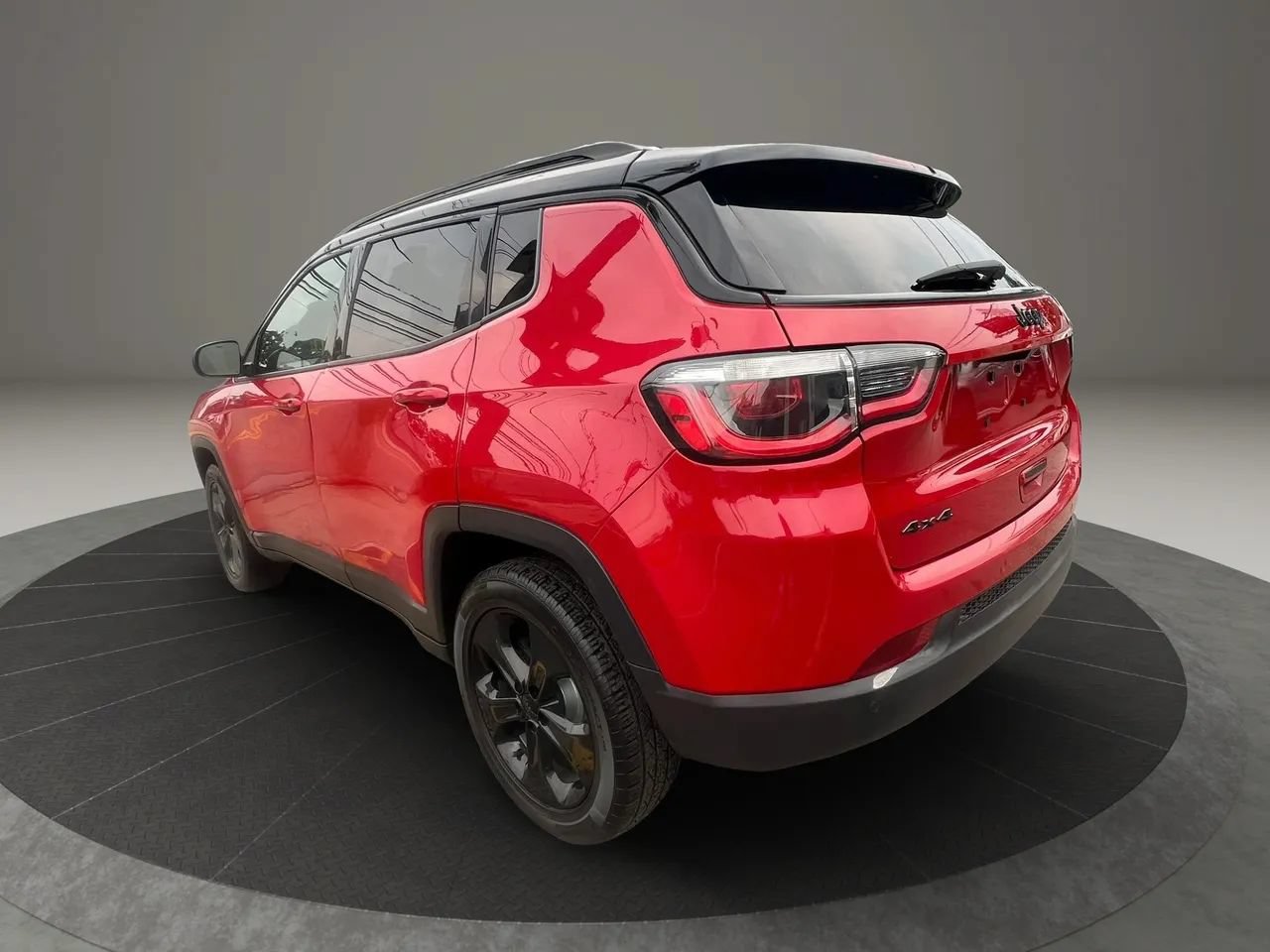 Used 2020 Jeep Compass Latitude AWD/4WD image 7