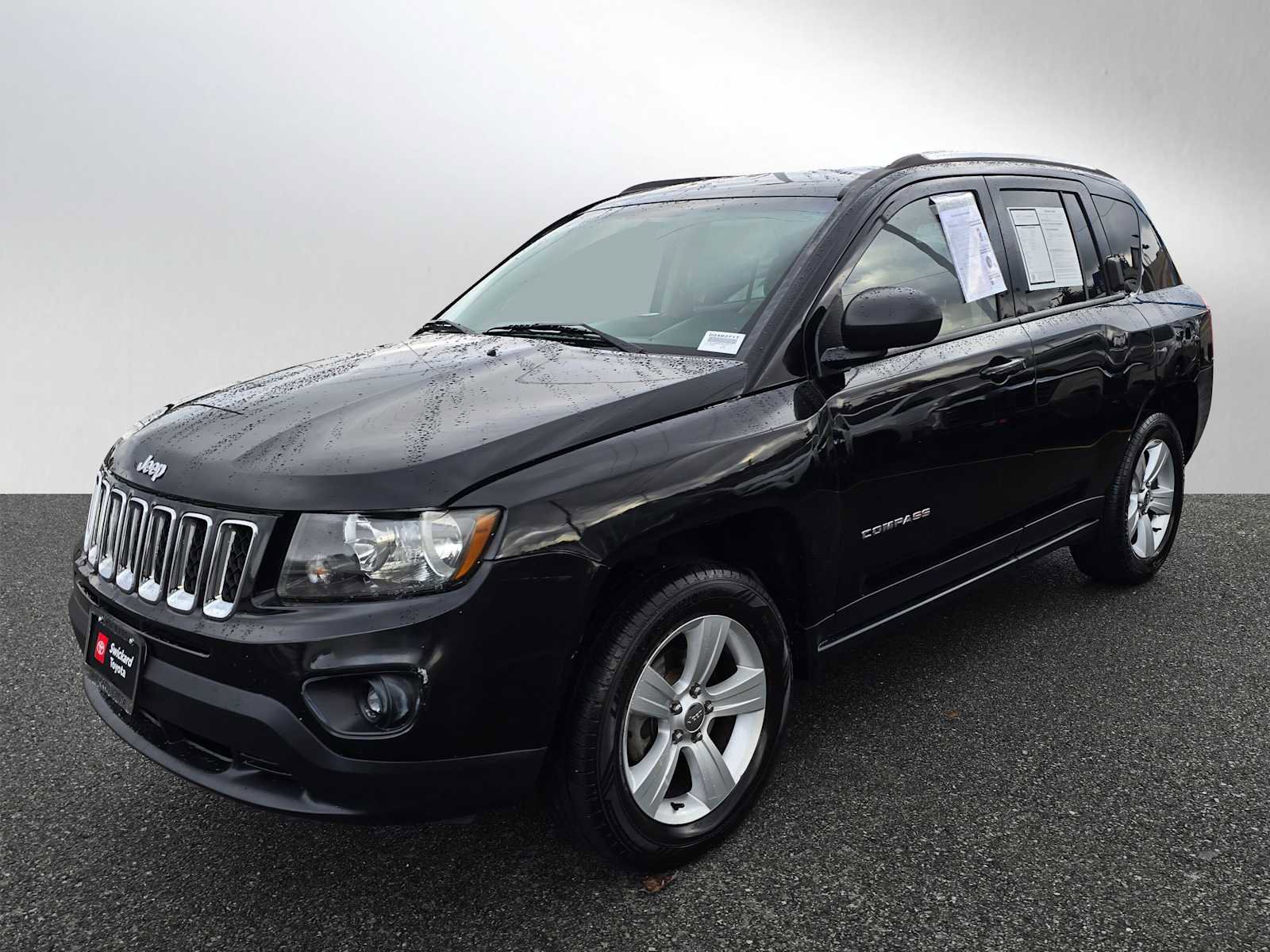 Used 2015 Jeep Compass Sport image 7