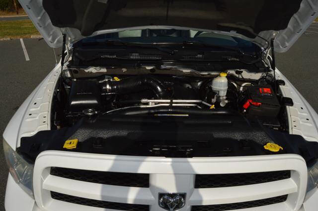 Used 2011 RAM 1500 Express image 25