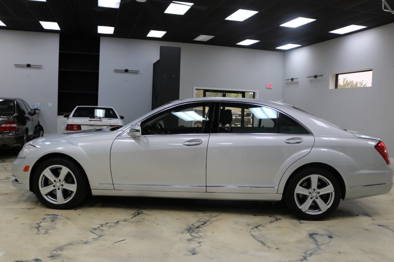 Used 2013 Mercedes-Benz S 550 4MATIC image 29