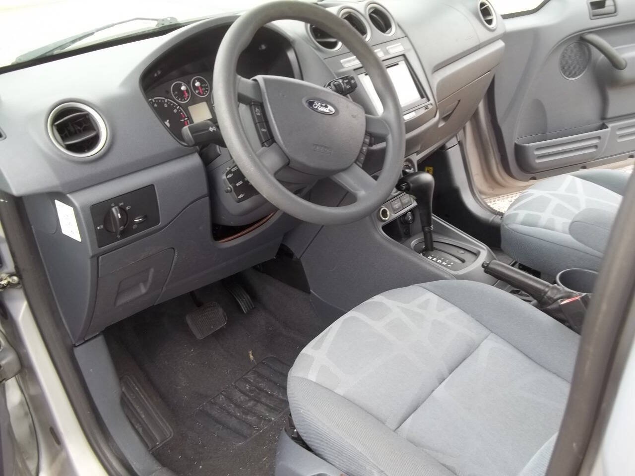 Used 2012 Ford Transit Connect XLT Premium FWD image 6
